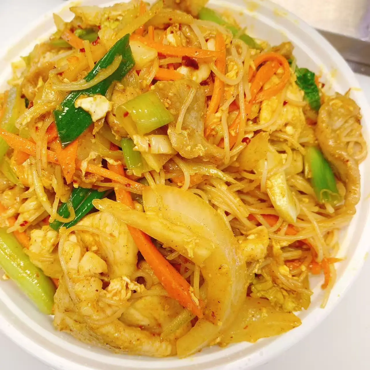 Spicy rice noodles with chicken and veggies at No.1 Chinese Food, a Chinese Restaurant in Jackson.